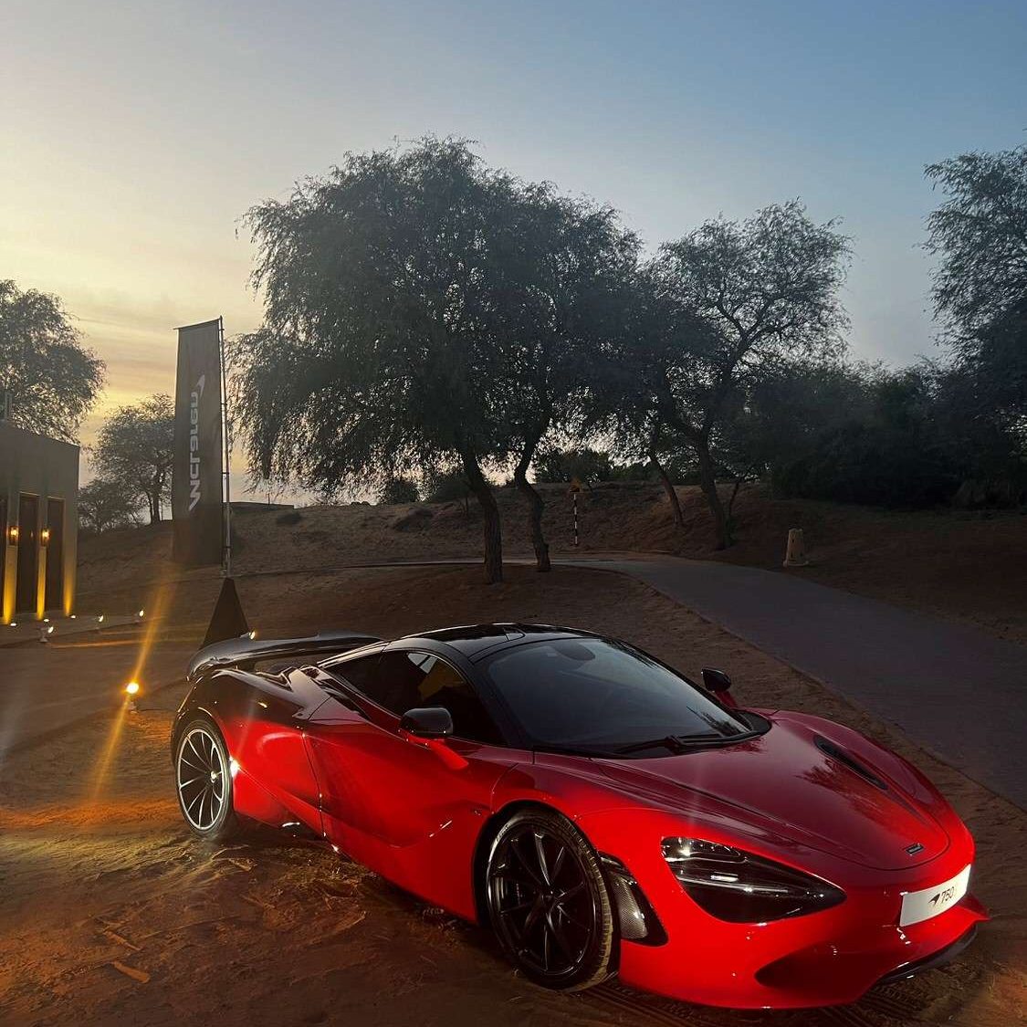 Mclaren cars Mclaren car in desert